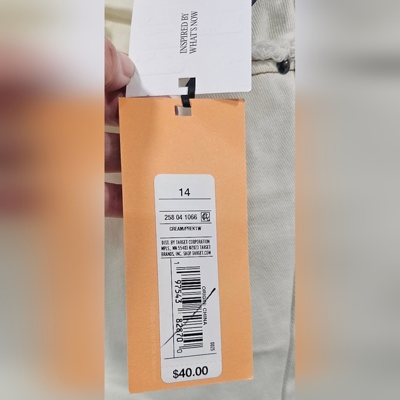 Future Collective Women's High Rise Straight Leg Raw Hem Cream Jeans Size 14 NWT - Picture 16 of 16